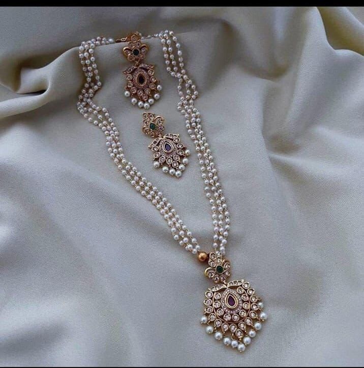 Kundan Sets